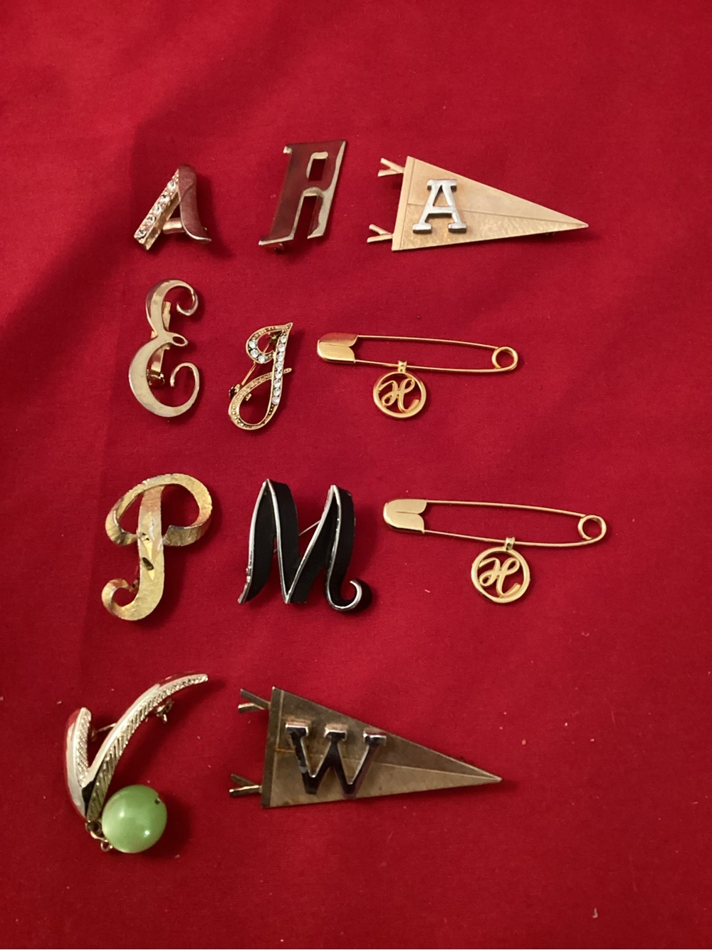 Alphabetical Letter pin brooch lot